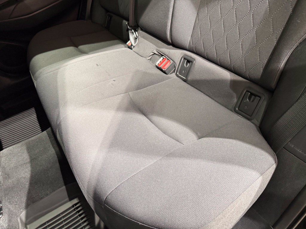 Certified 2023 Toyota Corolla Cross LE w/ Moonroof Package AWD/4WD image 21