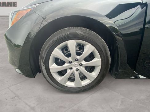 Used 2023 Toyota Corolla LE FWD image 14
