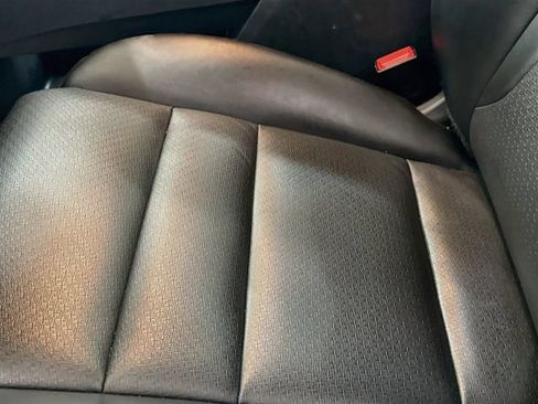 Used 2021 Nissan Rogue SV w/ Premium Package AWD/4WD image 19