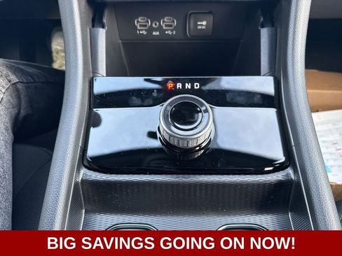 New 2025 Jeep Grand Cherokee L Laredo image 33