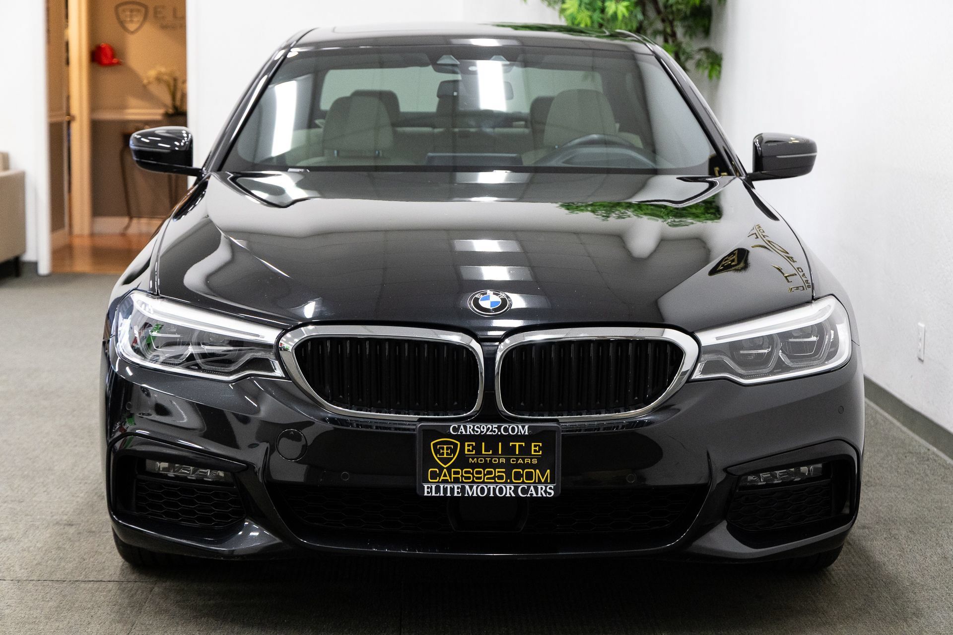 Used 2019 BMW 540i w/ M Sport Package RWD image 12
