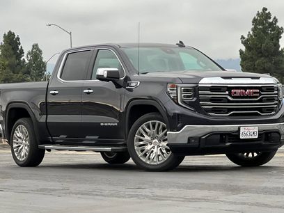 Used 2022 GMC Sierra 1500 SLT w/ SLT Premium Package