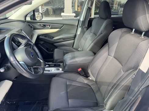 Used 2021 Subaru Ascent Premium w/ Convenience Package AWD/4WD image 10