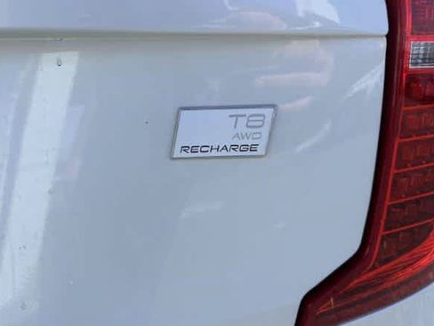 Used 2023 Volvo XC90 T8 Ultimate AWD/4WD image 6