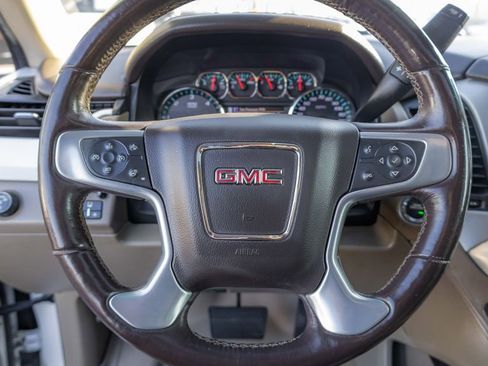 Used 2018 GMC Yukon XL SLT w/ Open Road Package image 23