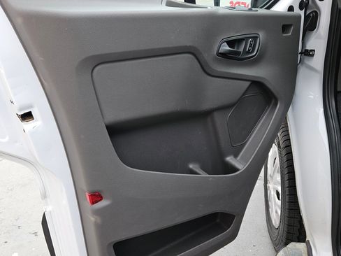 Used 2024 Ford Transit 250 Low Roof w/ Exterior Upgrade Package image 17