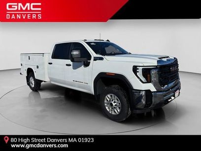 New 2024 GMC Sierra 2500 Pro w/ Convenience Package