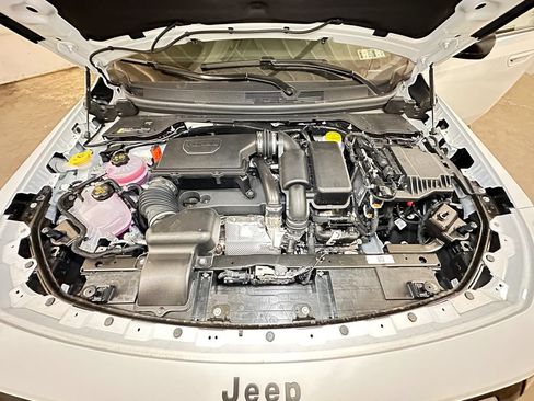 New 2026 Jeep Cherokee Laredo AWD/4WD image 44