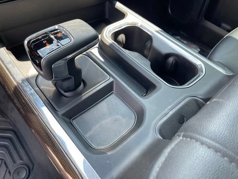 Certified 2024 Chevrolet Silverado 1500 LT Trail Boss w/ LT Trail Boss Premium Package AWD/4WD image 24