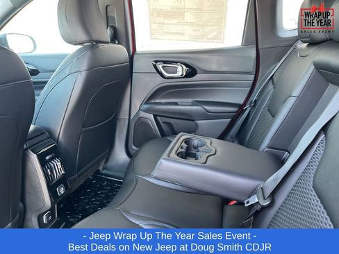 New 2025 Jeep Compass Latitude w/ Altitude Special Edition image 24