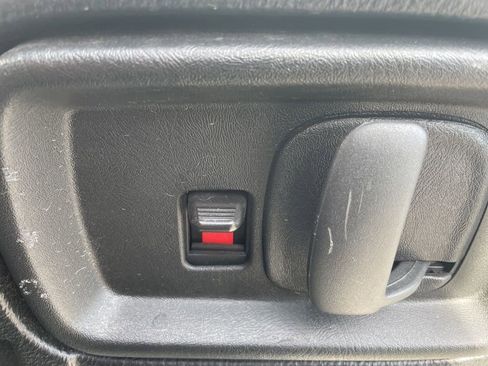 Used 2024 Chevrolet Express 2500 w/ Driver Convenience Package RWD image 22