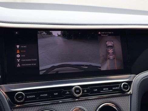 Used 2024 Bentley Continental GT Mulliner image 19