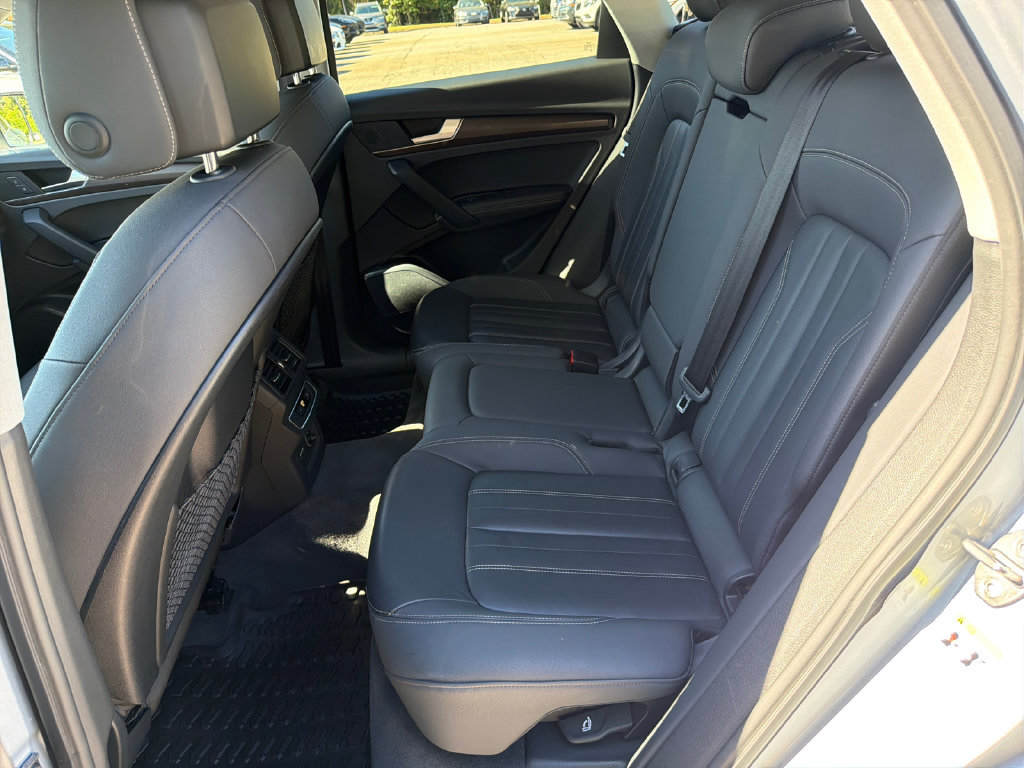 Used 2021 Audi Q5 2.0T Premium Plus w/ Premium Plus Package AWD/4WD image 20