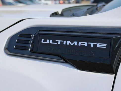 Used 2025 GMC Sierra 2500 Denali Ultimate image 8