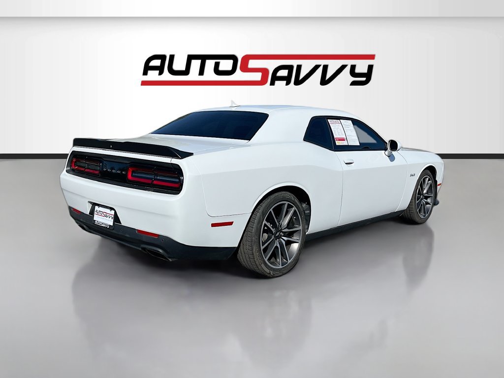 Used 2023 Dodge Challenger R/T RWD image 7
