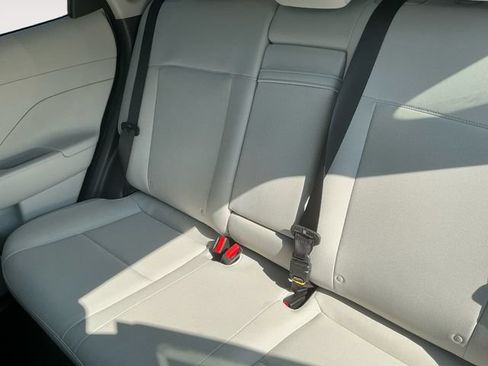 Used 2024 Hyundai Kona SEL AWD/4WD image 14