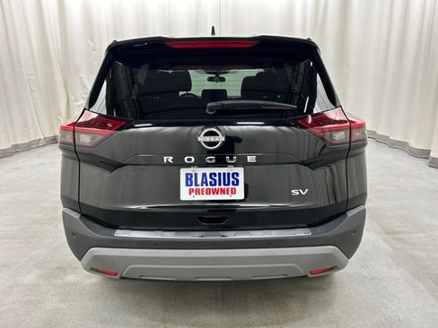 Used 2023 Nissan Rogue SV FWD image 26