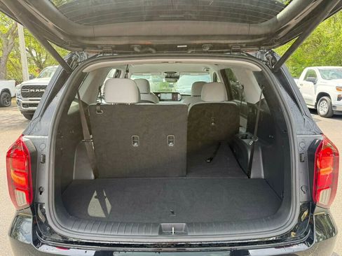 Used 2025 Hyundai Palisade SEL image 9