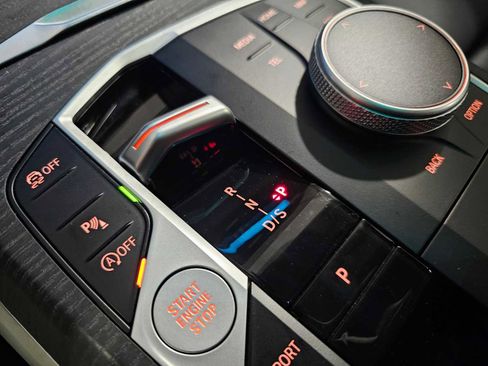 Used 2025 BMW 330i xDrive Sedan w/ M Sport Package image 26