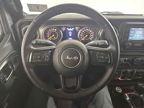Used 2018 Jeep Wrangler Unlimited Sport S image 9