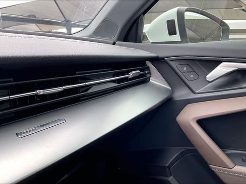 Used 2023 Audi A3 2.0T Premium w/ Convenience Package image 30