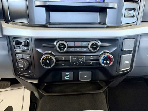 New 2026 Ford F350 XLT w/ FX4 Off-Road Package AWD/4WD image 9
