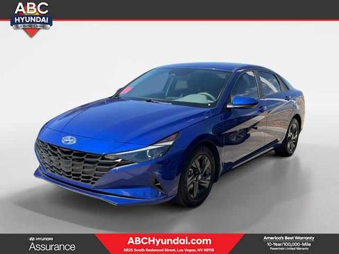 Used 2022 Hyundai Elantra SEL FWD image 1