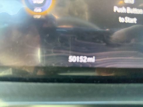 Used 2023 Jeep Grand Cherokee L Overland w/ Luxury Tech Group IV image 13