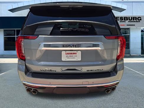 Used 2023 GMC Yukon Denali AWD/4WD image 6