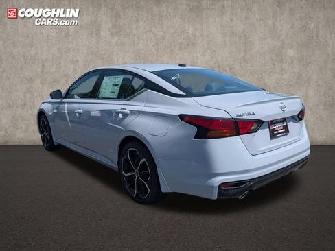 New 2026 Nissan Altima 2.5 SR FWD image 6