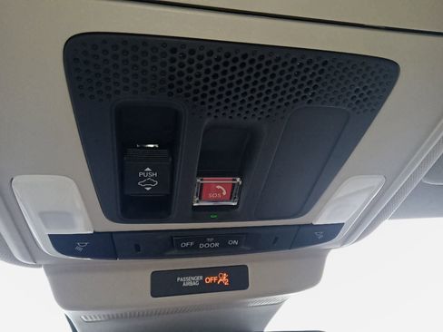 New 2025 Honda Accord SE image 18