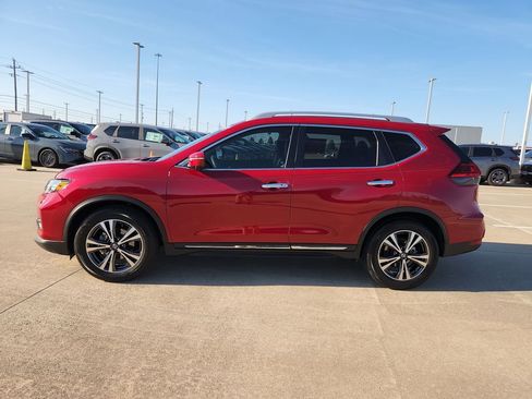 Certified 2017 Nissan Rogue SL w/ SL Premium Package image 8