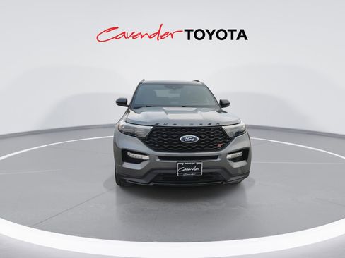 Used 2023 Ford Explorer ST w/ Equipment Group 401A image 3