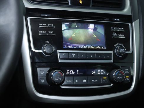 Used 2018 Nissan Altima 2.5 SL image 29