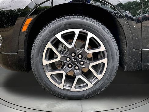 Used 2024 Chevrolet Blazer RS w/ Enhanced Convenience Package AWD/4WD image 36