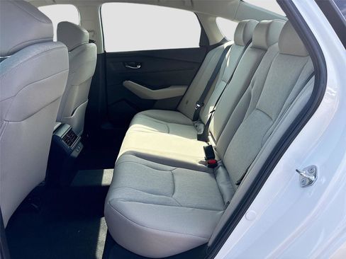 Certified 2025 Honda Accord LX image 26
