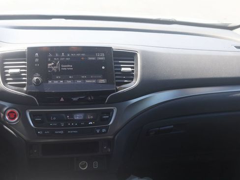 Used 2021 Honda Passport EX-L image 16