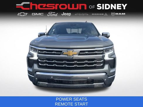 Used 2024 Chevrolet Silverado 1500 LTZ AWD/4WD image 2