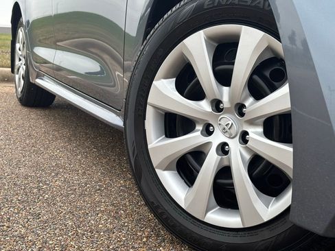 Used 2026 Toyota Corolla LE image 2