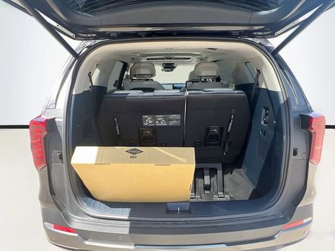 New 2026 Kia Carnival SX Prestige FWD image 29
