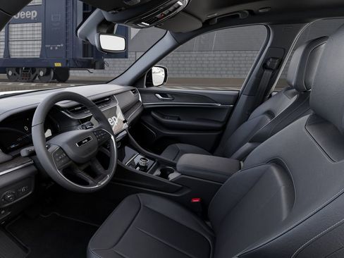 New 2026 Jeep Grand Cherokee L Limited w/ Limited Altitude Package image 22