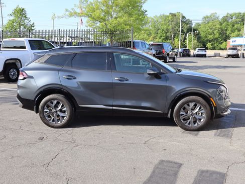Used 2023 Kia Sportage SX Prestige image 11