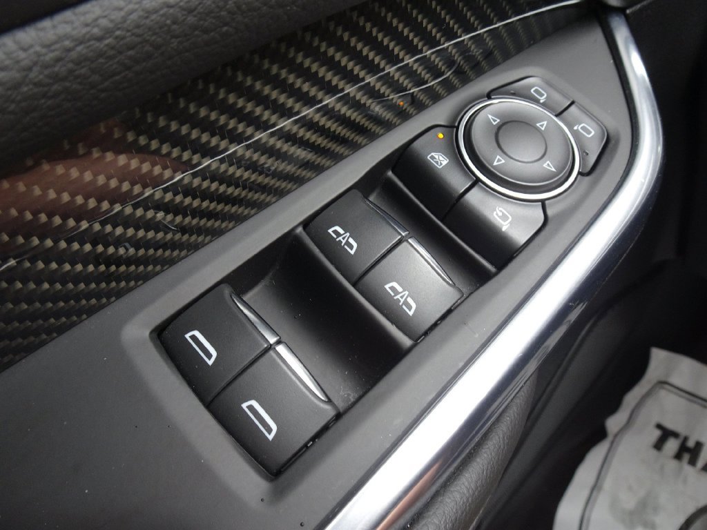 Used 2023 Cadillac XT4 Sport w/ Cold Weather Package AWD/4WD image 22