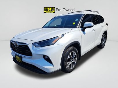 Used 2022 Toyota Highlander XLE