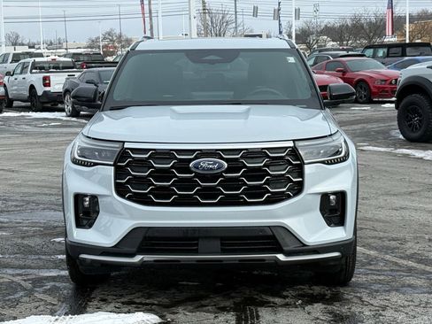 New 2026 Ford Explorer Platinum image 10
