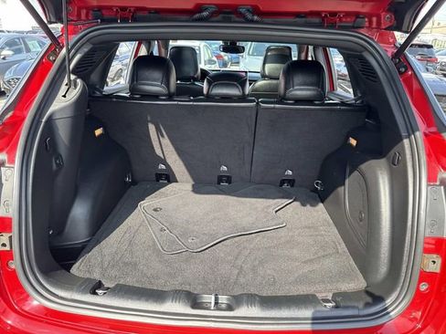 Used 2022 Jeep Compass Limited w/ (RED) Package image 8