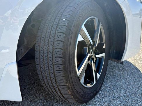 Used 2024 Nissan Sentra SV w/ All-Weather Package FWD image 10