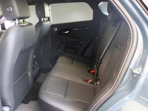 Used 2024 Land Rover Range Rover Evoque Dynamic SE image 11