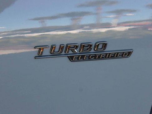 New 2026 Mercedes-Benz GLC 43 AMG 4MATIC image 20