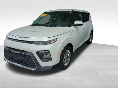 Used 2022 Kia Soul S